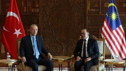Malezya: Dünya Müslüman aleminin lideri Erdoğan'ı ağırlıyoruz