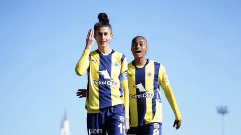 Türk Futbol Tarihine Geçti