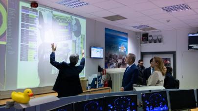 Bakan Hakan Fidan'dan CERN'i ziyaret etti