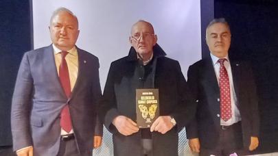 BHA Muhabiri Özcan’a Çırakoğlu ve Bakır’dan imzalı kitap