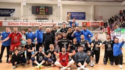 Gebze Voleybol Takımı: Şampiyonluğa adım adım ilerliyor