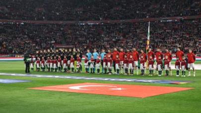 UEFA Uluslar A Ligi'ndeyiz!