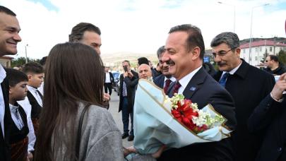 Ağıralioğlu Sivas'tan seslendi: Harcadıkları para sizin!