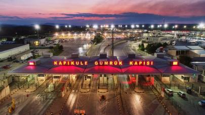 Edirne'deki sınır kapılarından bayram boyunca 404 bin 680 yolcu geçiş yaptı!
