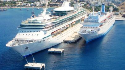 Ege Port Limanı'na üç kruvaziyer yanaştı: Bin 657 turist geldi