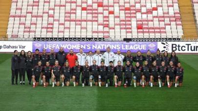 Kadın A Millî Takımımız Sivas'ta Slovenya Karşısında