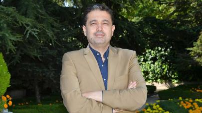 Cüneyd Altıparmak'tan 'Adliyelerin konuşma biçimi nasıl olmalı?' yazısı