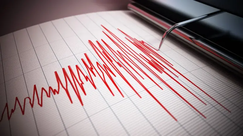 İran'ın doğusunda deprem