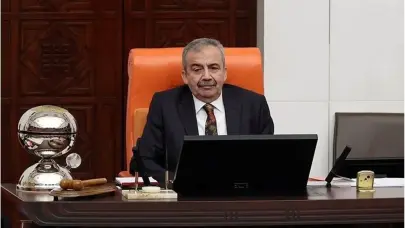 Sırrı Süreyya Önder hayatını kaybetti