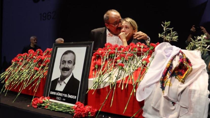 Sırrı Süreyya Önder, son yolculuğuna uğurlanıyor