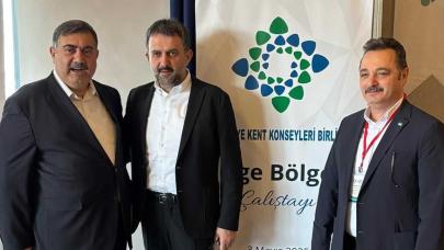 Türkiye Kent Konseyleri Birliğinden Bornova’da yerel yönetime güç veren toplantı