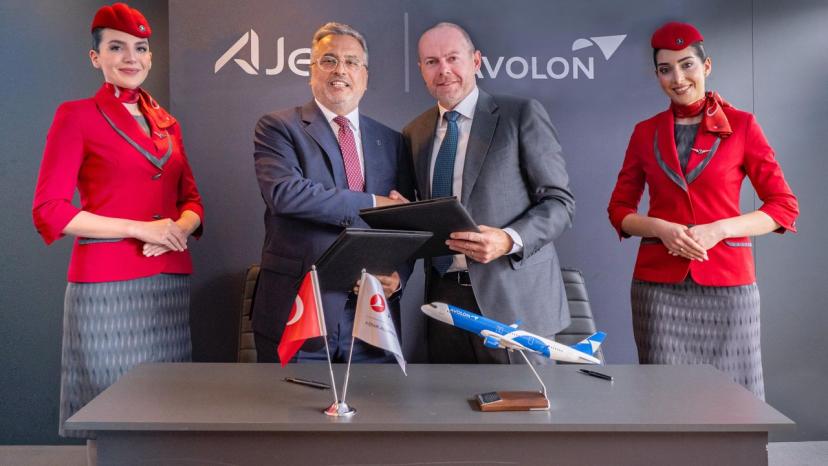 AJet’ten 14 yeni nesil uçak için dev anlaşma
