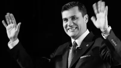 CHP, Ferdi Zeyrek’in vefatı nedeniyle Avcılar mitingini erteledi