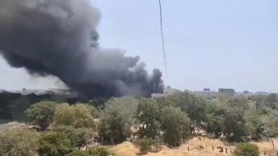 Hindistan'da 242 kişilik yolcu uçağı düştü!