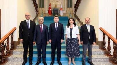 Adalet Bakanı Tunç, DEM parti heyetiyle görüştü