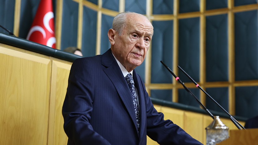 Hayırdır Özgür Bey, darbe mi düşünüyorsun