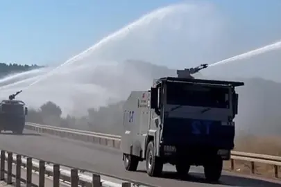 Bu kez TOMA'lar eyleme değil, alevlere müdahale etti