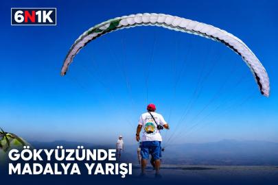 Tire semaları yamaç paraşütleriyle renklendi