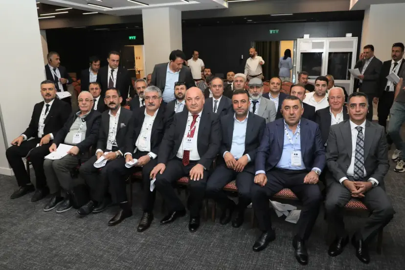 Van’dan Erivan’a ticaret ziyareti: 74 kişilik heyet iş dünyasıyla buluştu